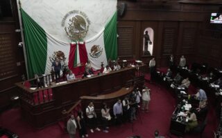 Un état du Mexique grand comme notre Sud Ouest arrête les corridas !